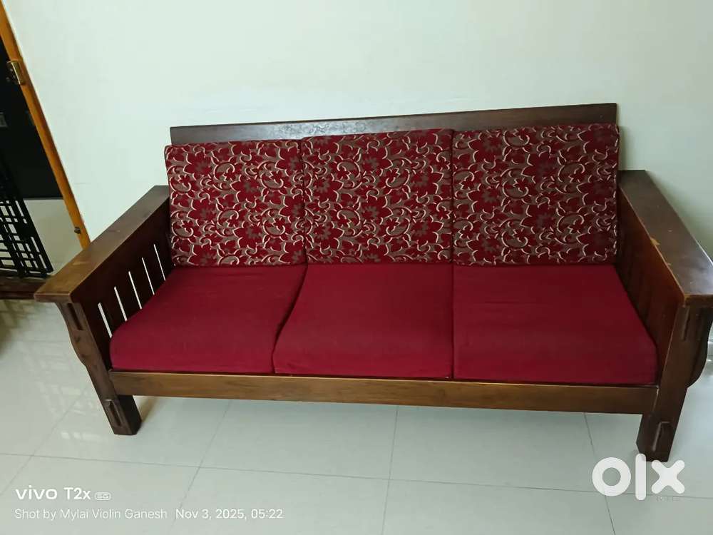 3 seater sofa for sale