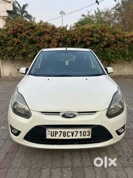 Ford Figo 2012, 1st owner, Diesel 82000 Km Driven, titanium+,