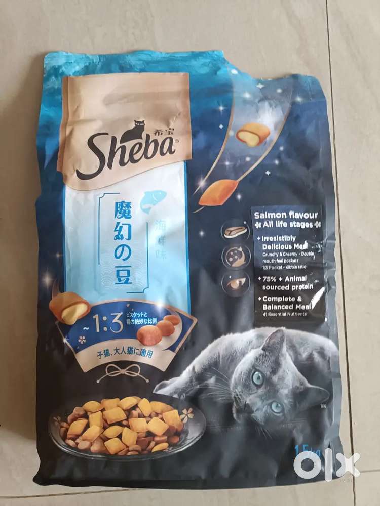 Cat food available for sale on 50% MRP
