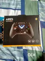 Cosmic byte ares wireless controller with magnetic triggers