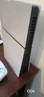 PS5 Slim | Sleek. Fast. Reliable.