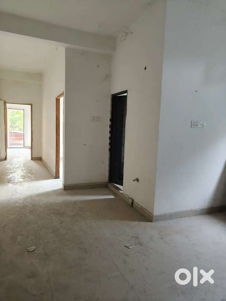 2 BHK flat near Bakultala Botanical Garden Andul Road for sale