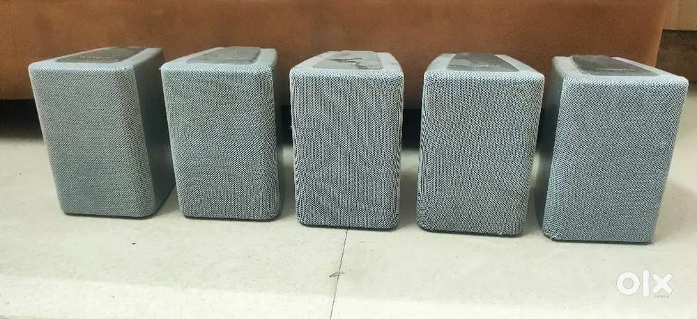 Thompson 5 speakers 8 ohms. Good condition Only Rs 9,999. Negotiable.