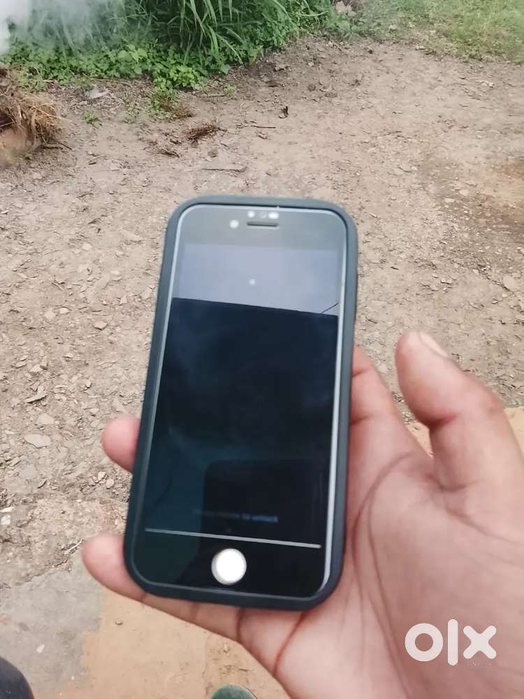 I phone 8 good condition lena hoga to massage Krna