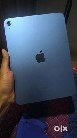 I PAD 10TH GEN 64GB  WIFI  BRAND NEW 11MONTH APPLE WARRANTY PRODUCT
