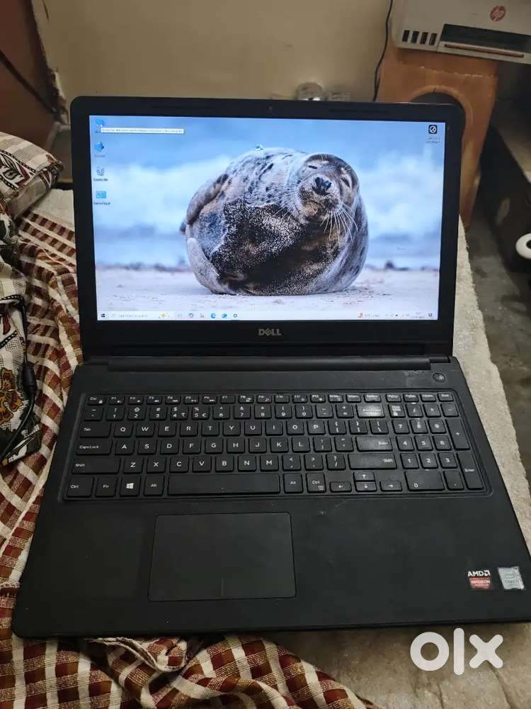 Dell 15.6 inch laptop i 7 250+1tb 8 gb ram
