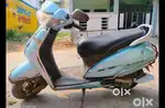 One handed ledies scooty