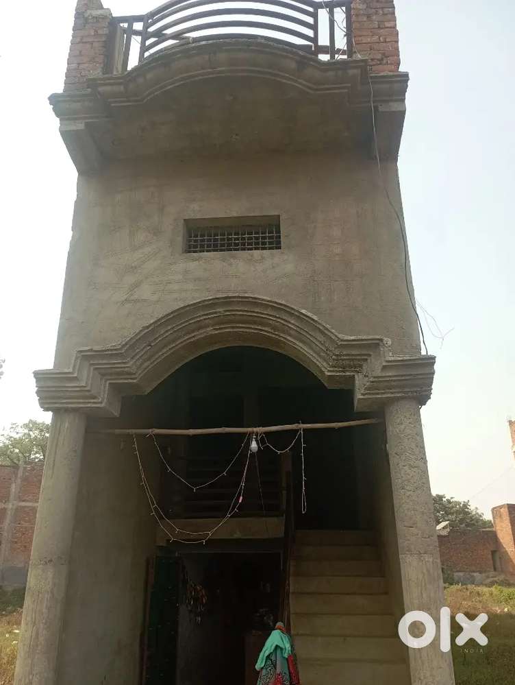 Argent bechna hai jee