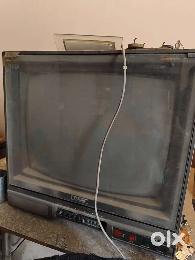 Oscar tv old