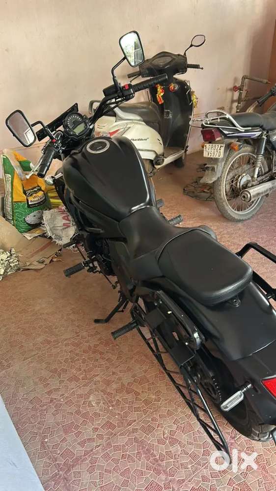 Bike is very good condition but urgently sale my bike