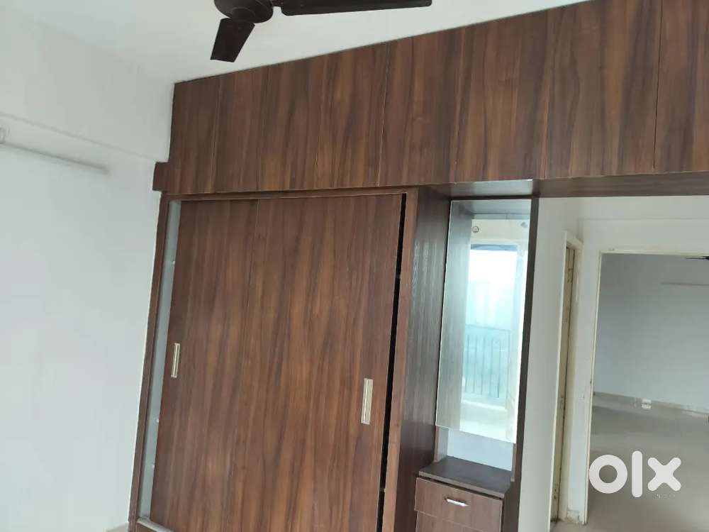2 bhk flat available for rent