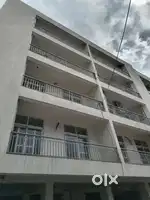 4bhk semi furnished flat for sale near palm city