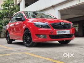 Skoda Rapid 2013-2016 1.6 MPI AT Style Plus Black Package, 2015, Pet..