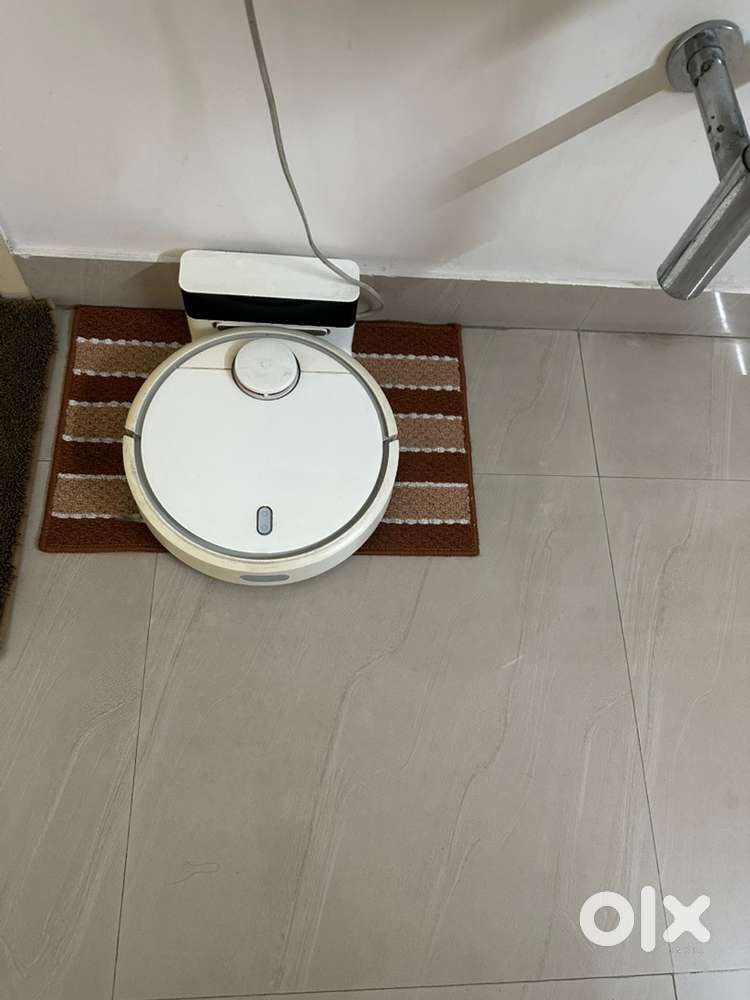 Robo vaccum cleaner