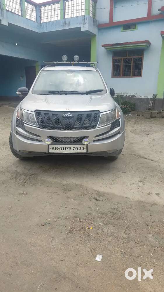 Mahindra XUV500 2013 Diesel 117000 Km Driven.