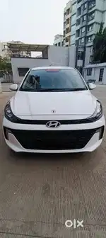 Hyundai Aura 2024 CNG & Hybrids Well Maintained