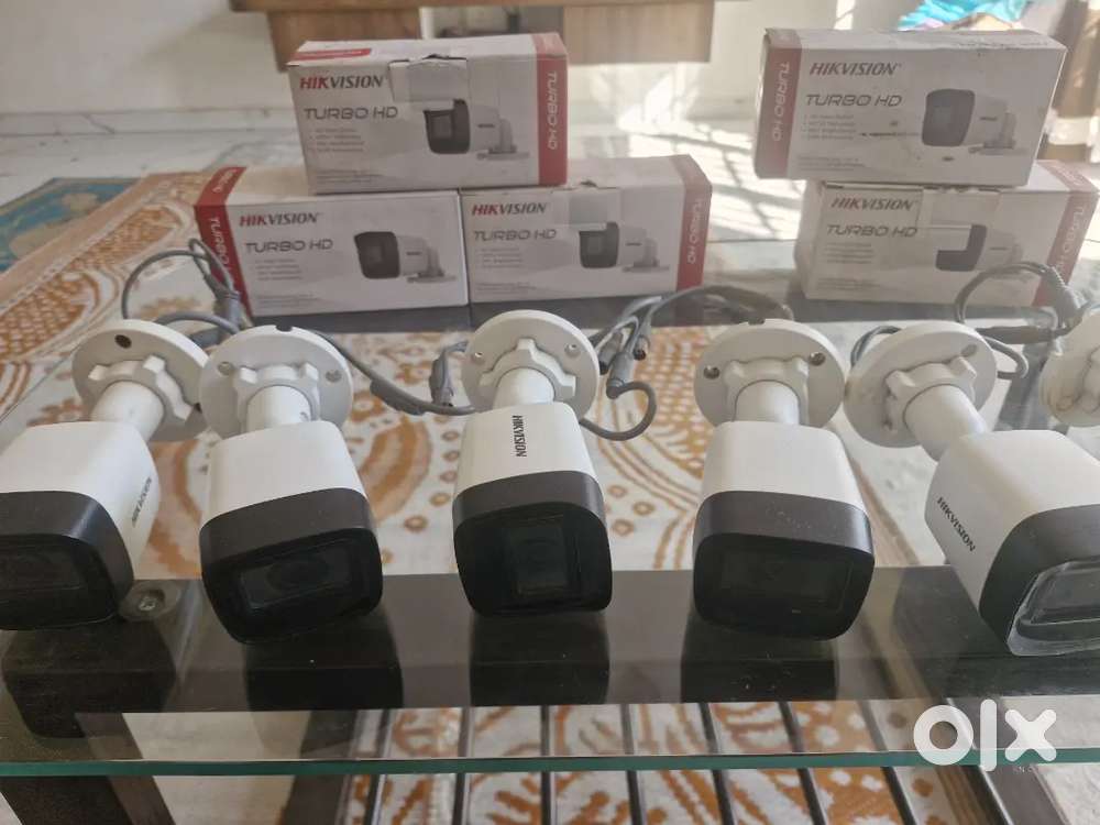 CCTV CAMERA HIK VISION FOR OUTDOOR AND INDOOR NEXT TO NEW CONDITION