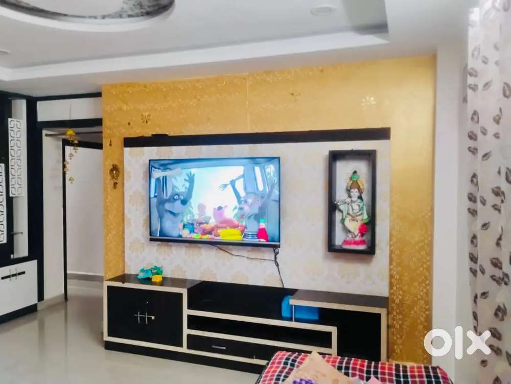 2 BHK - CLOSE TO MAIN ROAD, Prime location corner flat