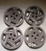 New Hyundai Aura 15 inch 4 rim or 4 cap new condition available