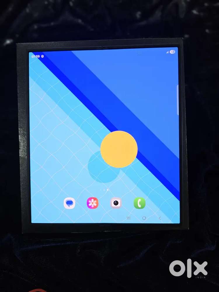 Samsung Z fold 6 512gb full kit under warranty
