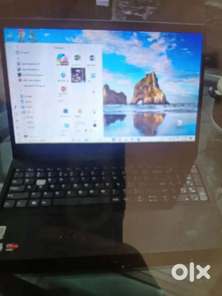 Lenovo amd authlon silver 4 G.b ram 1t.b hard GRAPHICS CARD 512g.b