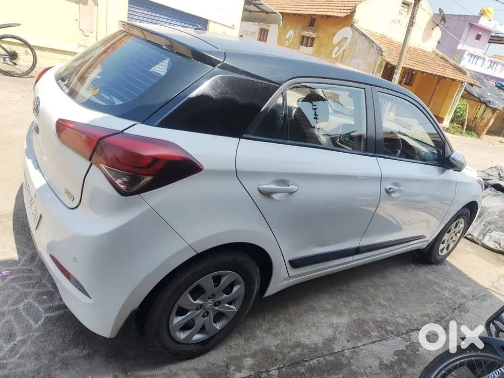 Hyundai i20 2016 Petrol 86000 Km Driven