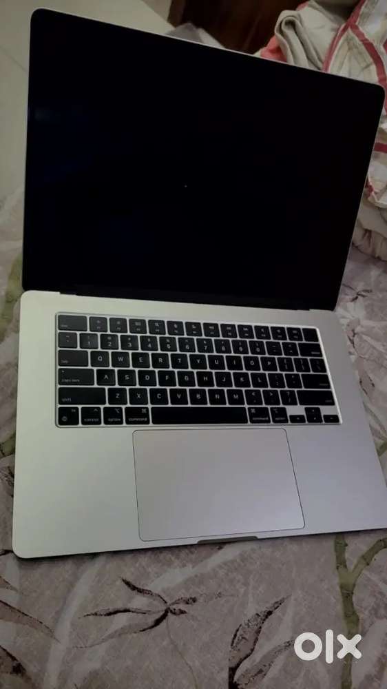 Apple macbook air m3