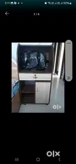 Computer table