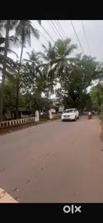 Siolim road touch property 8mtr road 595sqmtr with house 75k/sqmtr ask