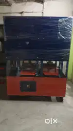 DOUBLE DIE PAPER PLATE MACHINE