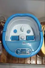 Foot spa massager