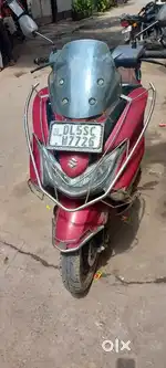 Burgman street mat red 70000