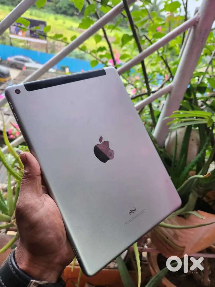 Ipad 6th Genration 32gb Cellular