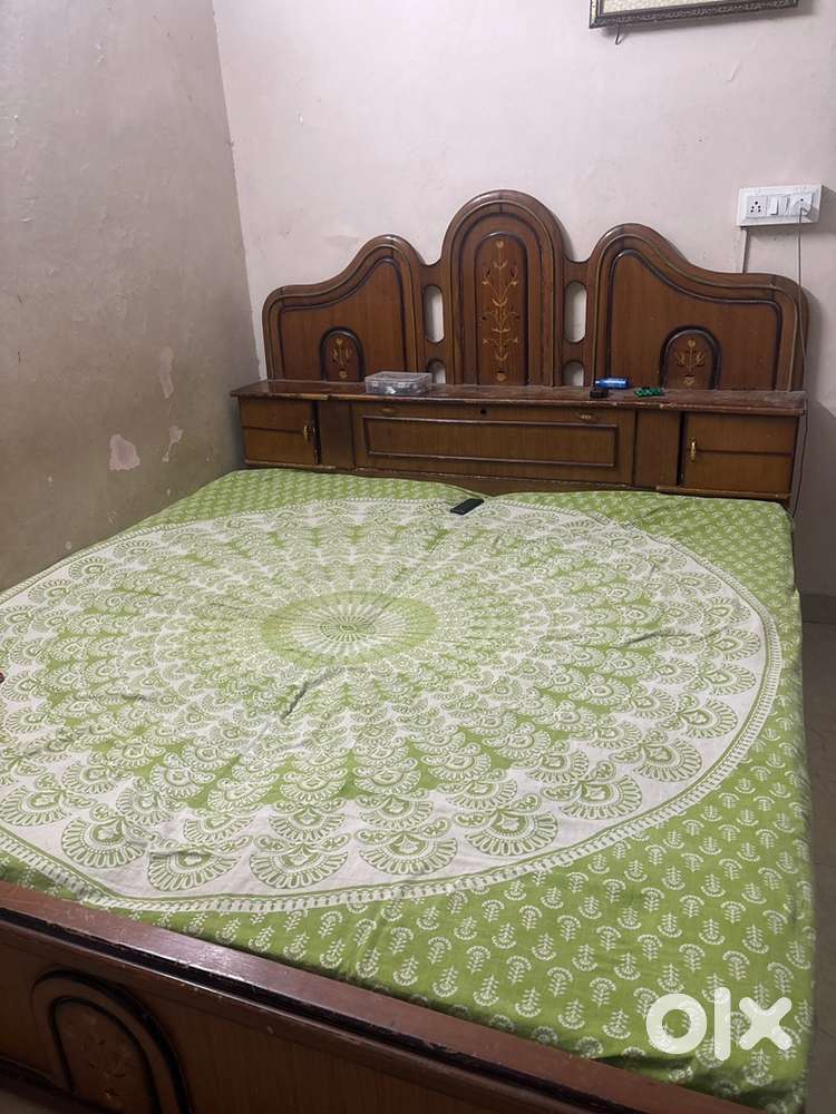 Double bed