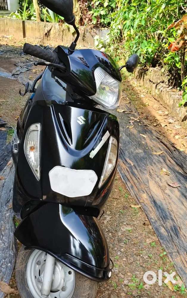 Access 125 2011 model