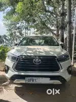 Toyota Innova Crysta [2020-ongoing] 2.4 VX 8 STR, 2022, Diesel