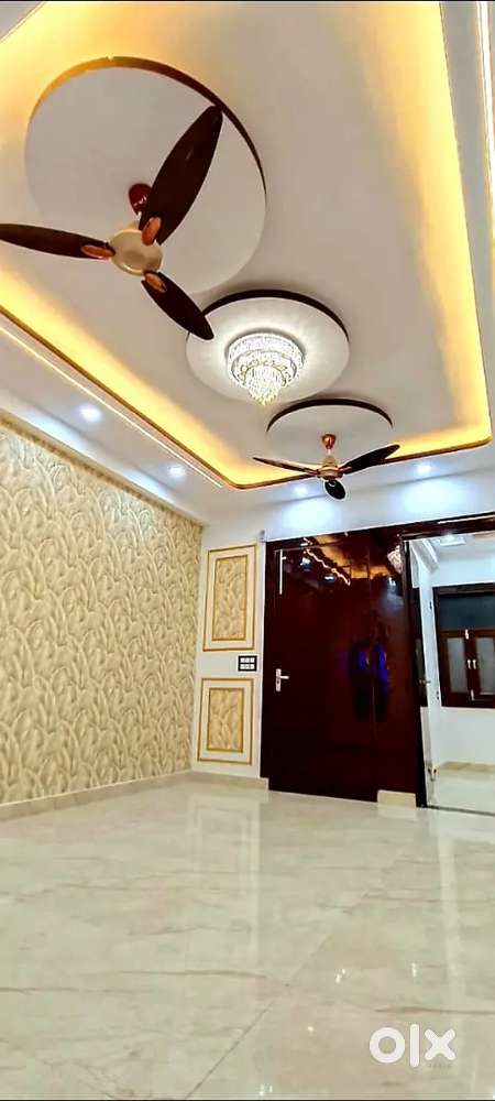 3 BHK luxury flat available in noida sector 73