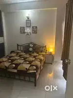 1 room available in 2 bhk flat