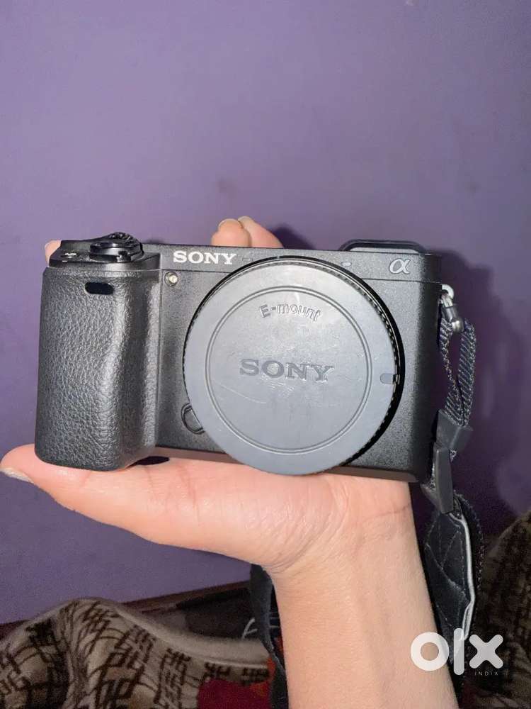 Sony 6400 camera