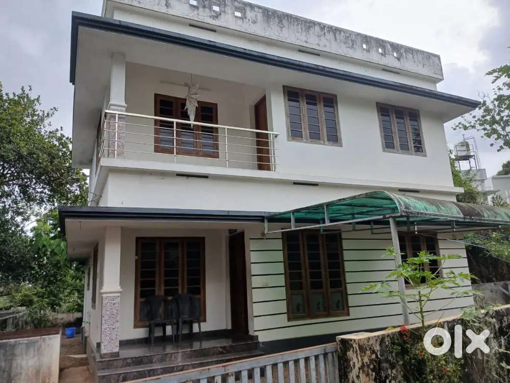 3 BHK House for Sale – 4 Cents, Malayidamthuram,₹40 Lakh