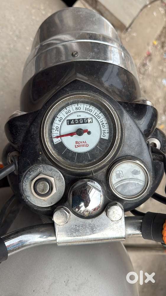 Royal enfield classic 350 gun metal grey in a very good conditin