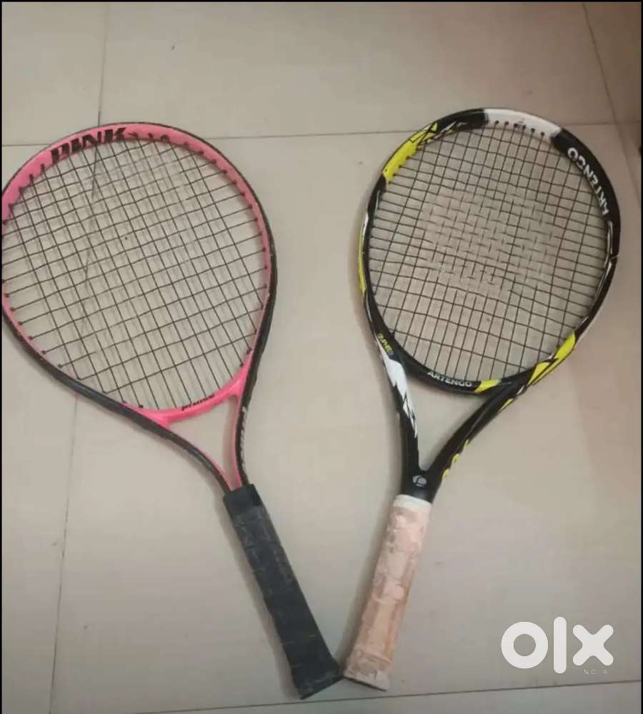 Tennis racquet