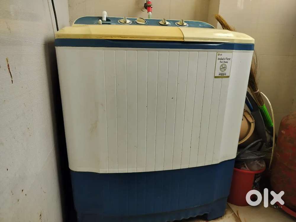 LG Semi Automatic 6.2 Kg Washing Machine