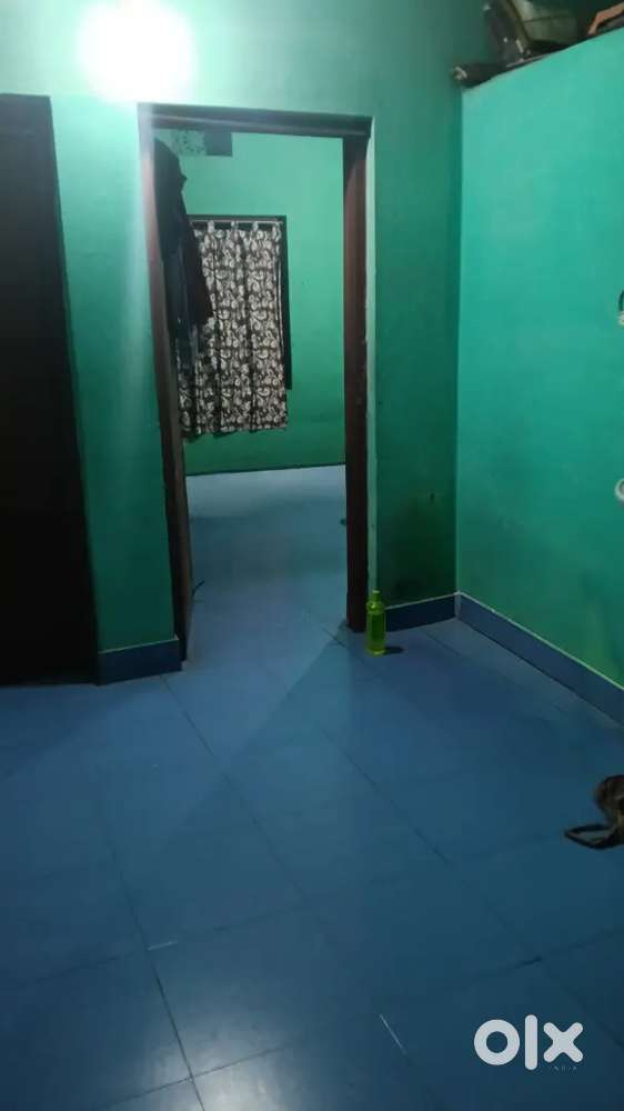 One Female Roommate required