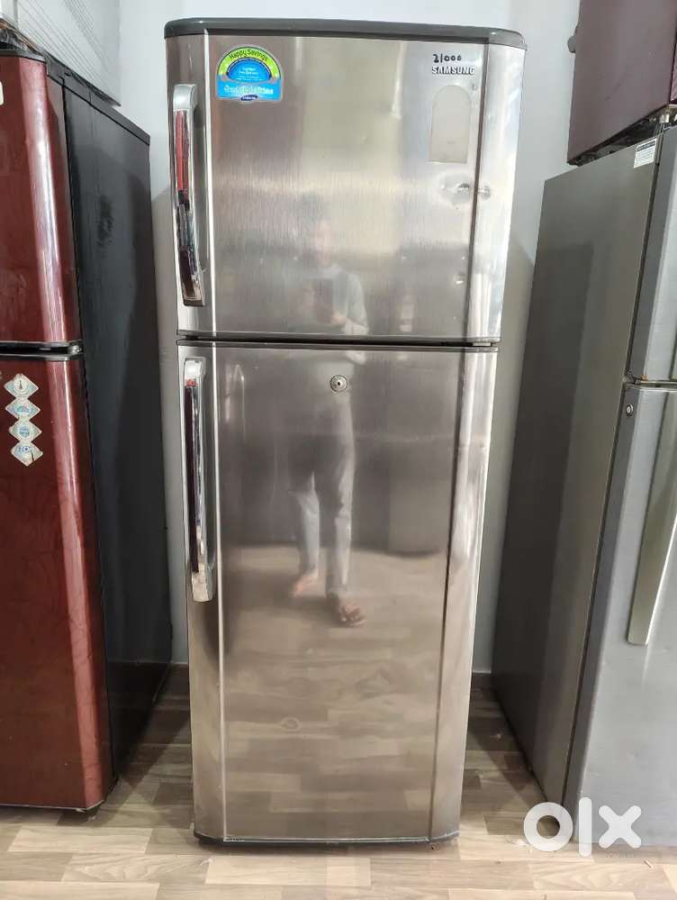 Samsung double door fridge.