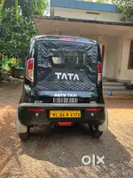 Tata magic iris