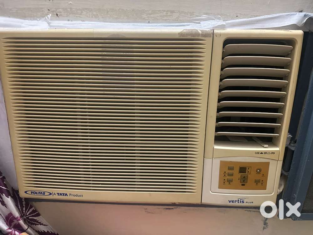Window AC with remote