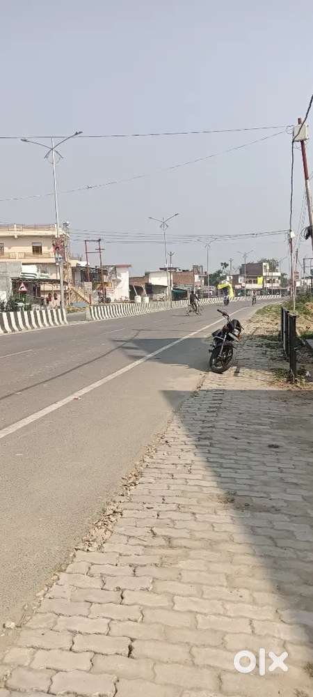 40 Number Gomti chauraha k pass