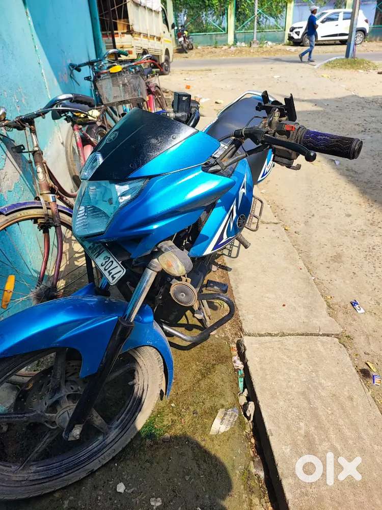 Saluto 125cc Disk Brake 60kmpl