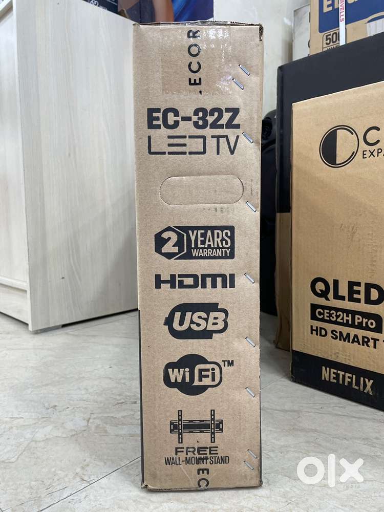 Cellecor 32” hd smart tv